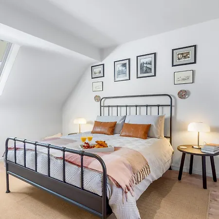 Rosamund Townhouse بيت للعطل
