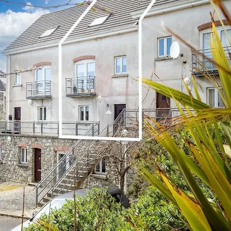 Hébergement de vacances Rosamund Townhouse