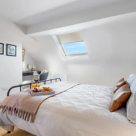 Rosamund Townhouse Hébergement de vacances