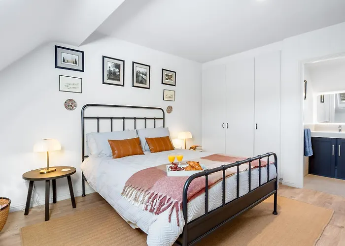 بيت للعطل Rosamund Townhouse